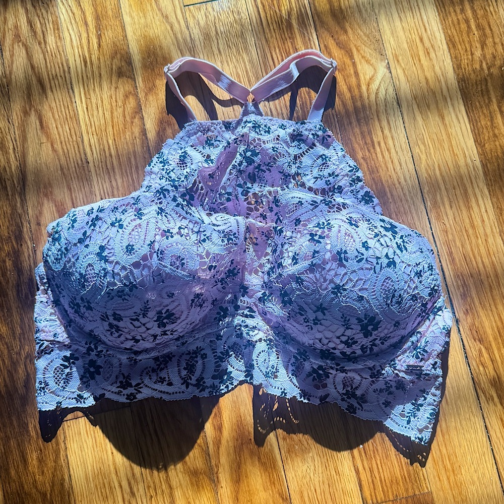 PINK Victoria secret bra, size medium